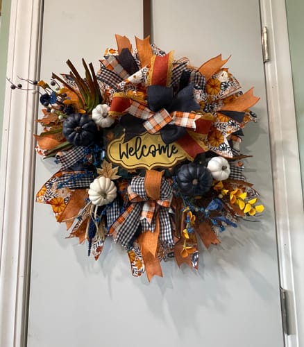 Customer photo review of 4"X10Yd Pumpkins/Foliage Ivory/Must/Orng/Navy RGB108230