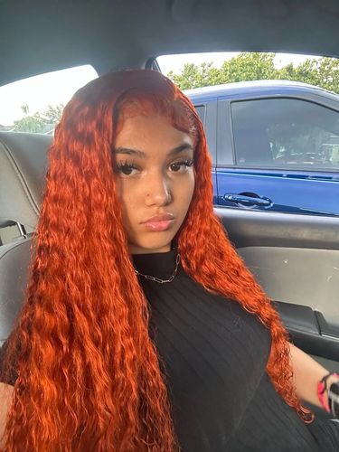 Customer photo review of Hot Girl! Ginger Orange Romantic Wave Lace Frontal Lace Wig