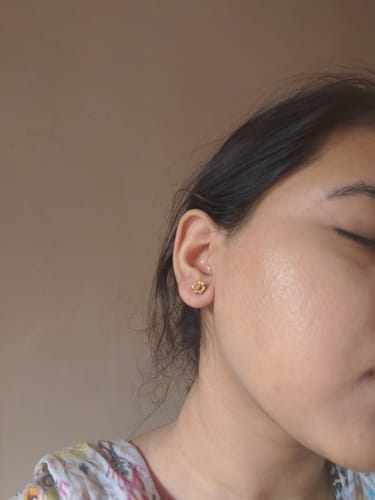 Customer photo review of NEOBRELLA SPF 60 SUNBLOCK CREAM SPF60+++