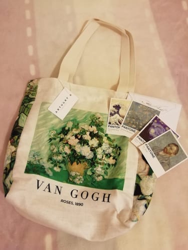Customer photo review of Vincent van Gogh Roses, 1890 Omuz Çantası