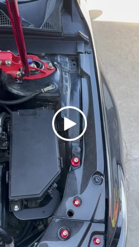 Customer video review of 2018-2022 Honda Accord Carbon Fiber Engine bay