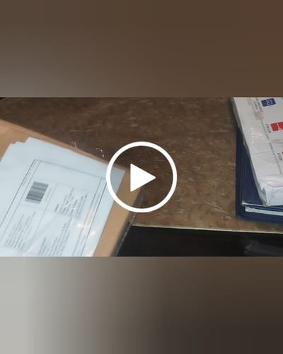 Customer video review of Henna Hair and Beard Dye (Amla, Retha, Shikakai) – Boosts Hair Growth, Prevents Dandruff, Makes Hair Strong & Shiny 200gm