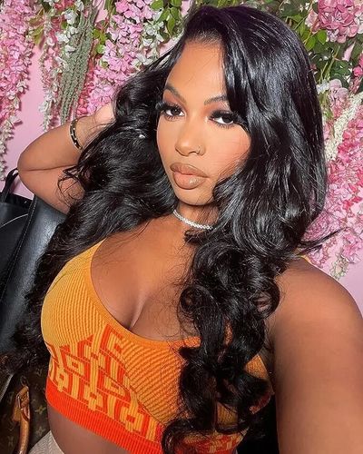 Customer photo review of Melting! Glueless Loose Wave Swiss HD Undetectable Lace 5x5 HD Lace Closure Wig