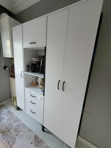 Customer photo review of Rani JE131 Çok Amaçlı Dolap 4 Kapaklı 3 Çekmeceli Kiler Mutfak Dolabı Beyaz