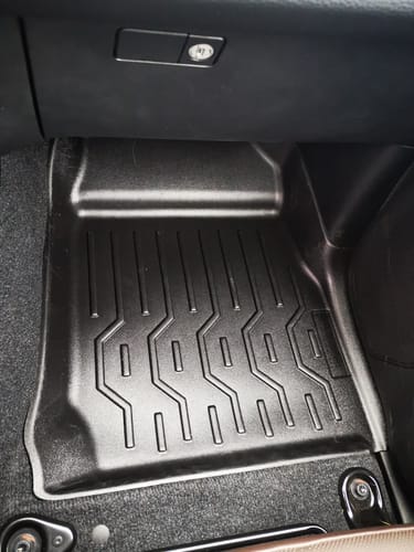 Customer photo review of Pisos Calce Perfecto Mazda ALL NEW BT-50 años 2022 al 2023