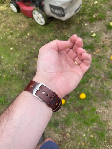 Customer photo review of The Maverick Italian Leather Apple Watch Band - Bordeaux Brown