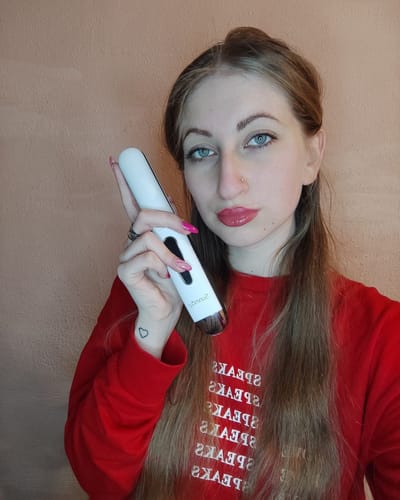 Customer photo review of SUNMAY Voga 2 in 1 Cordless Hair Straightener and Curler for Travelling