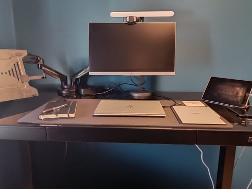 Customer photo review of Smart Desk Height Adjustable