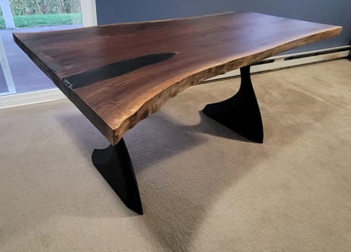Customer photo review of Metal Table Legs - 415 Botas - 23W, 28H inch