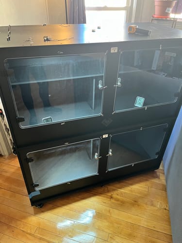 Customer photo review of XT4 BIO (48Lx24Dx24H) - STACKABLE
