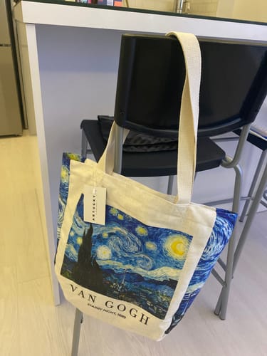 Customer photo review of The Starry Night Yıldızlı Gece Omuz Çantası