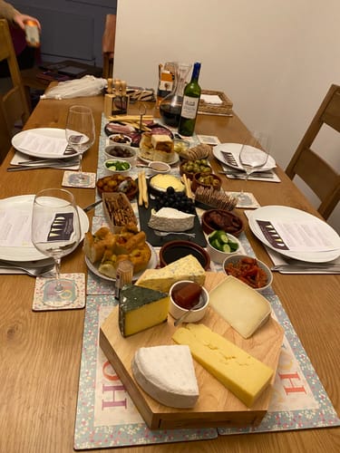Customer photo review of Mystery Cheese Box