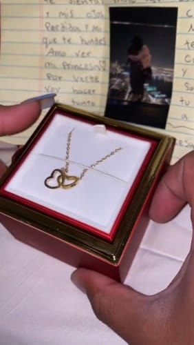 Customer photo review of Engraved Necklace with Eternal Rose Box