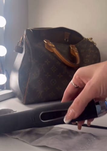 Customer photo review of SUNMAY Voga 2 in 1 Cordless Hair Straightener and Curler for Travelling