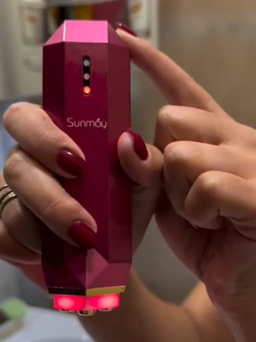 Customer photo review of SUNMAY VSkin Radio Frequency & EMS Technology 2 in 1 Face Lift Device
