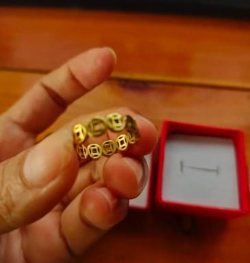 Customer photo review of LUCKY CHARM MONEY CATCHER STAINLESS CHARM RING