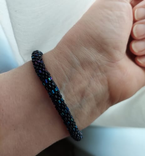 Customer photo review of Iridescent & Matte Black Semisolid