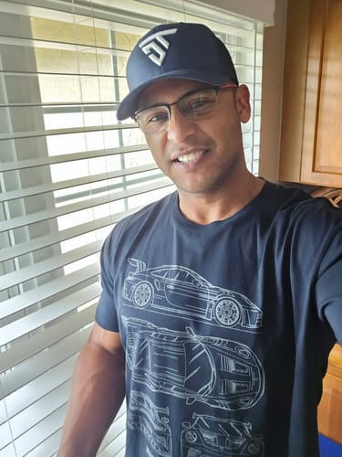 Customer photo review of RS TECHNICAL TEE