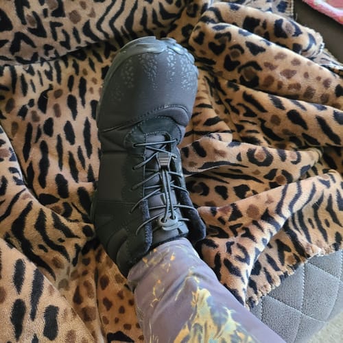 Customer photo review of Vindra Flex - Non-slip & Universal Winter Barefoot Shoe (Water-resistant)