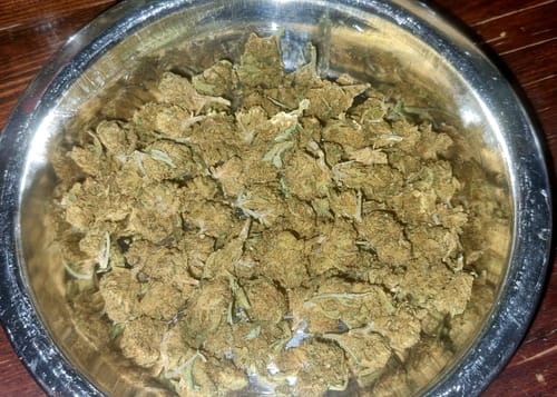 Customer photo review of Karma Weed by Loveweed