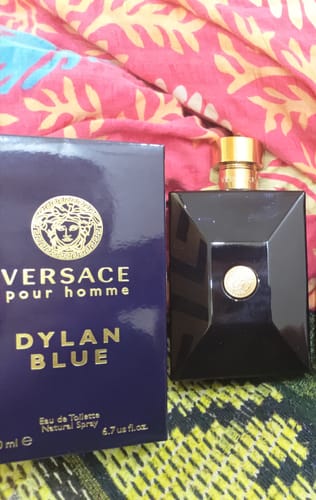 Customer photo review of Versace Pour Homme Dylan Blue Eau De Toilette For Men