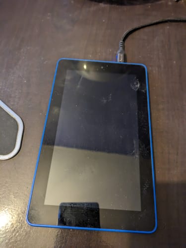 Customer photo review of VOLTA Spark - USB-C PD Fast Charger