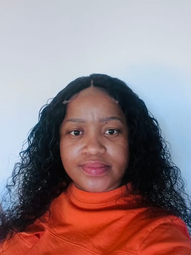 Customer photo review of AMANDA - Brazilian 4x4 Lace Wig