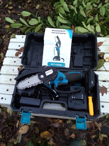 Customer photo review of Mini Kettingzaag NG1 - Incl. Koffer & 2 Accu’s