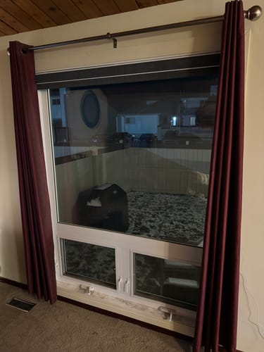 Customer photo review of SmartWings Motorized Roller Shades 100% Blackout Dual-Sided Bouvardia
