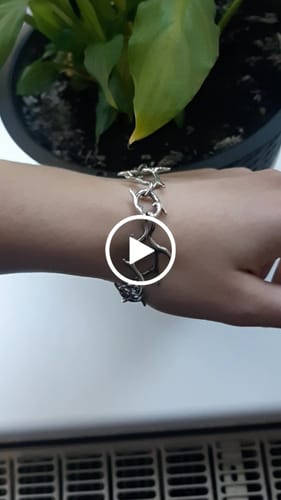 Customer video review of Thorne Bracelet