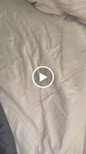 Customer video review of Waterproof Splash Blanket™️ - Charcoal Bamboo Summer Blanket