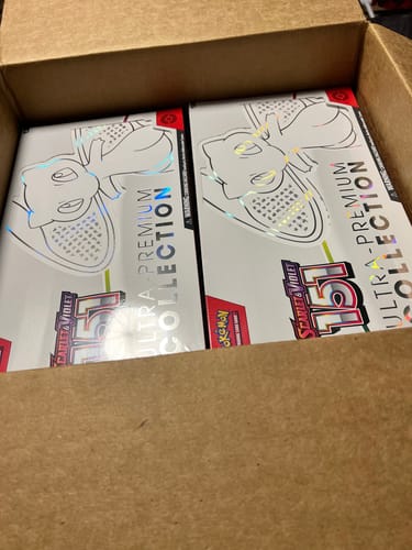 Customer photo review of Pokemon Scarlet and Violet 151 Ultra Premium Collection (PREORDER)