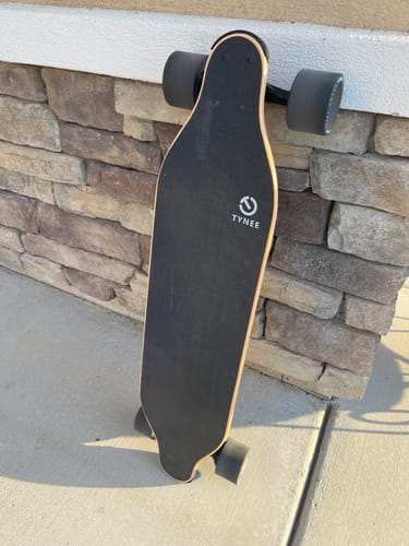 Customer photo review of Tynee® Ultra Hub Motor Electric Skateboard & Longboard