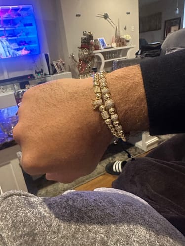 Customer photo review of *NEW* PA 14K Men's Spiritual Bracelet (Crown Center)-JTJ™