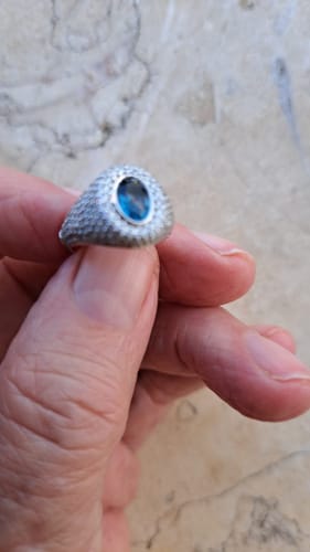 Customer photo review of טבעת חותם משובצת יהלומים ואבן מזל