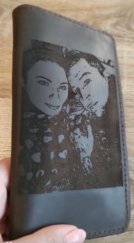 Customer photo review of Іменний шкіряний гаманець з гравіруванням "Череп", портмоне шкіра ручна робота