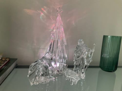 Customer photo review of Sm. Modern Christmas Tree