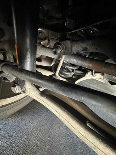 Customer photo review of 2006-2011 Mercedes-Benz ML500 4MATIC 4-Wheel Air Suspension Conversion Kit with Shocks (MK14F)