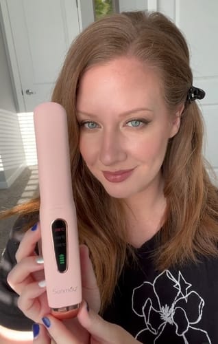 Customer photo review of SUNMAY Voga 2 in 1 Cordless Hair Straightener and Curler for Travelling