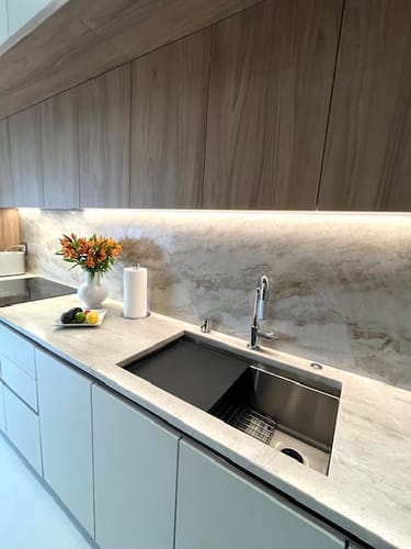 Customer photo review of 31" Workstation Sink - Single Bowl - Offset Drain Right (5LS31R)