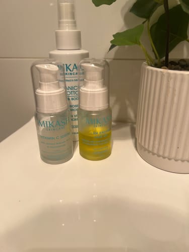 Customer photo review of Vitamin C serum