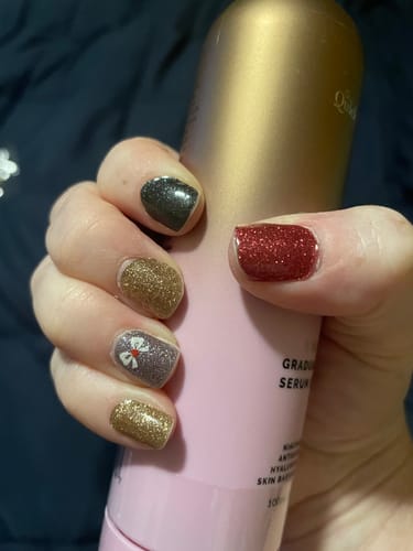 Customer photo review of Glitzy | Christmas Glitter Nail Polish Wrap