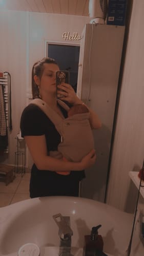Customer photo review of Taupe Waffle Exquis Baby Carrier