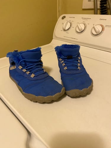 Customer photo review of Kid's WillⅠ- Winter Barefoot Shoes