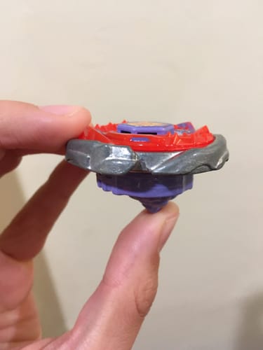 Customer photo review of Takara Tomy Storm Capricorn Beyblade BB-50 M145Q