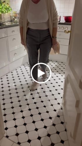 Customer video review of Mamo - Plüsch-Pantoffel-Schuhe