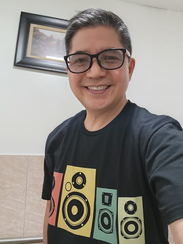 Customer photo review of Rainbow Speakers T-Shirt