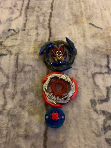 Customer photo review of Takara Tomy Brave Valkyrie Beyblade Burst B-163