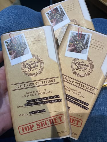 Customer photo review of Hazelnut and Ritz Cracker Milk chocolate bar 100g