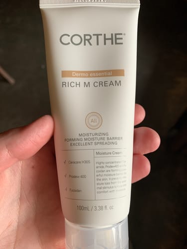 Customer photo review of Corthe Dermo Essential Rich M Cream
